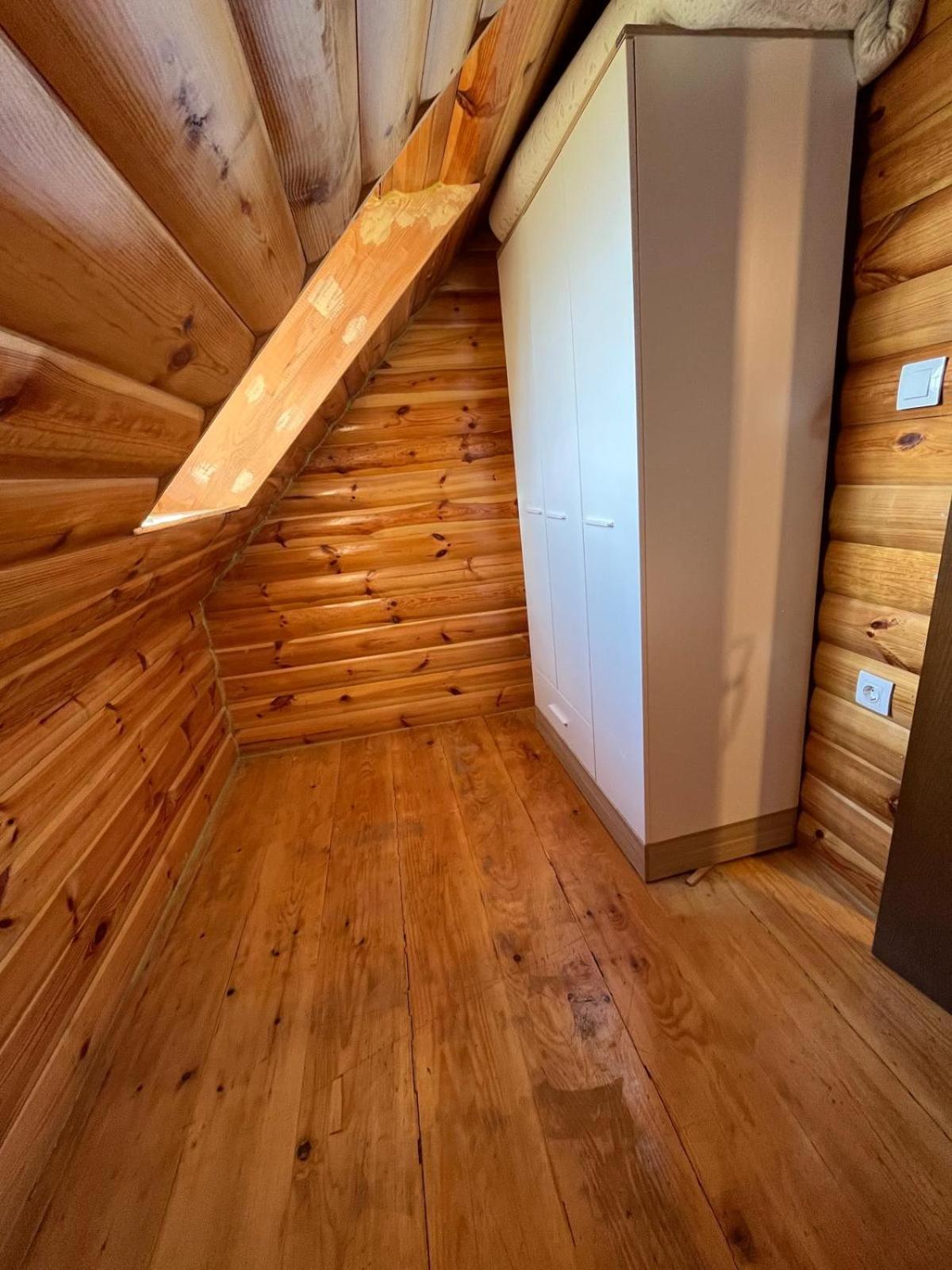 Wooden House Ante Self Check - In And Check - Out Apartman Otocsán Kültér fotó