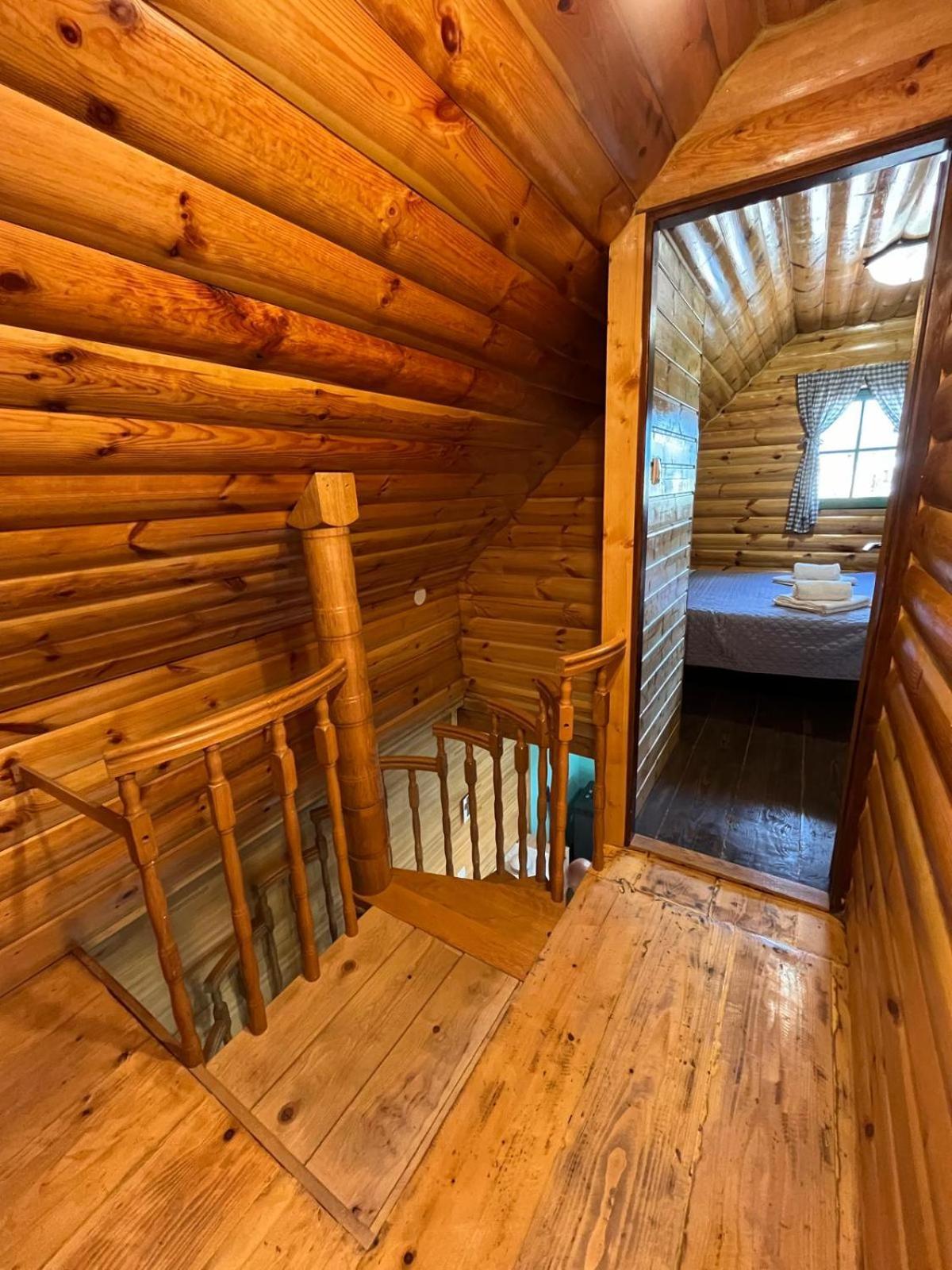 Wooden House Ante Self Check - In And Check - Out Apartman Otocsán Kültér fotó
